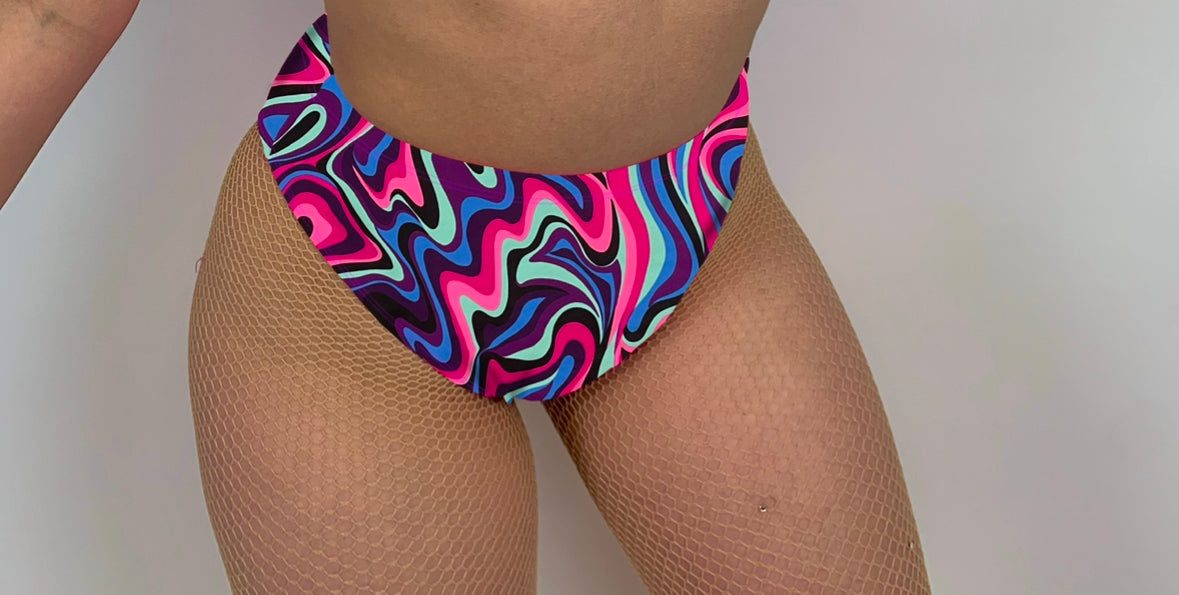 Very Berry Twist Bottoms